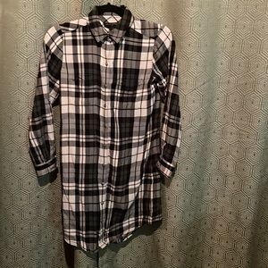 Banana Republic size 2P plaid shirt dress/jacket EUC